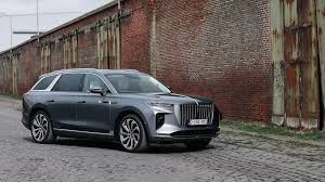 Hongqi E-HS9
