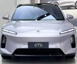 NIO ET5